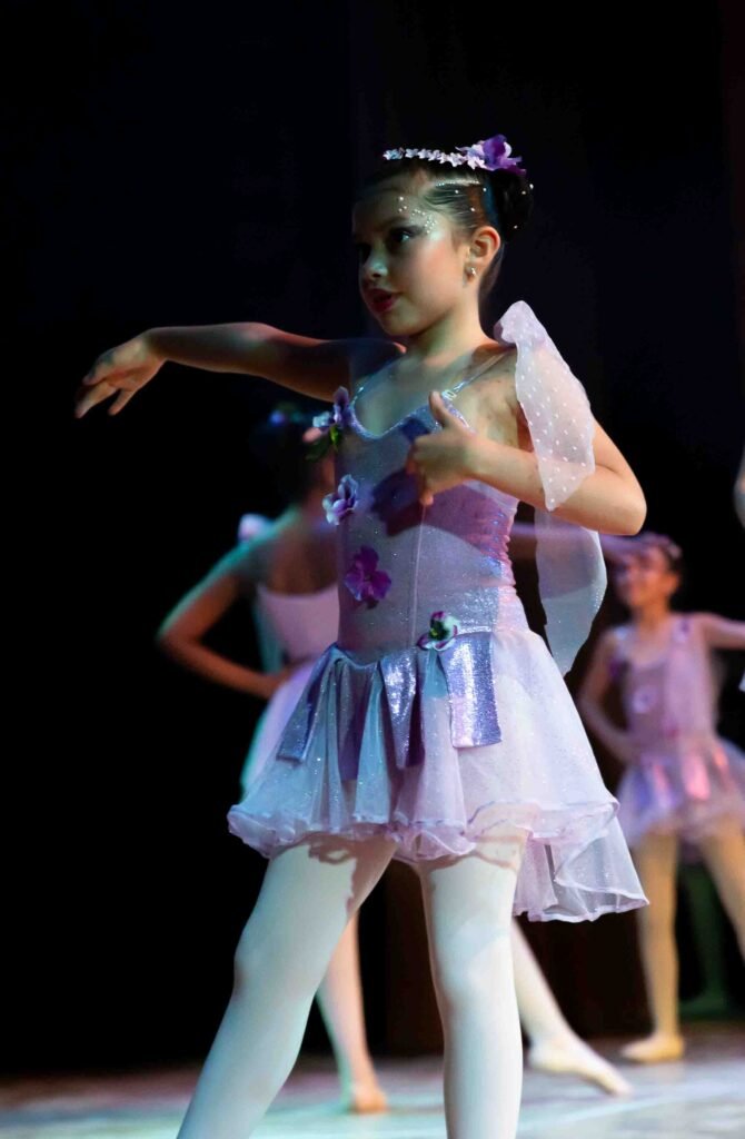 Ballet Modelia 104 2