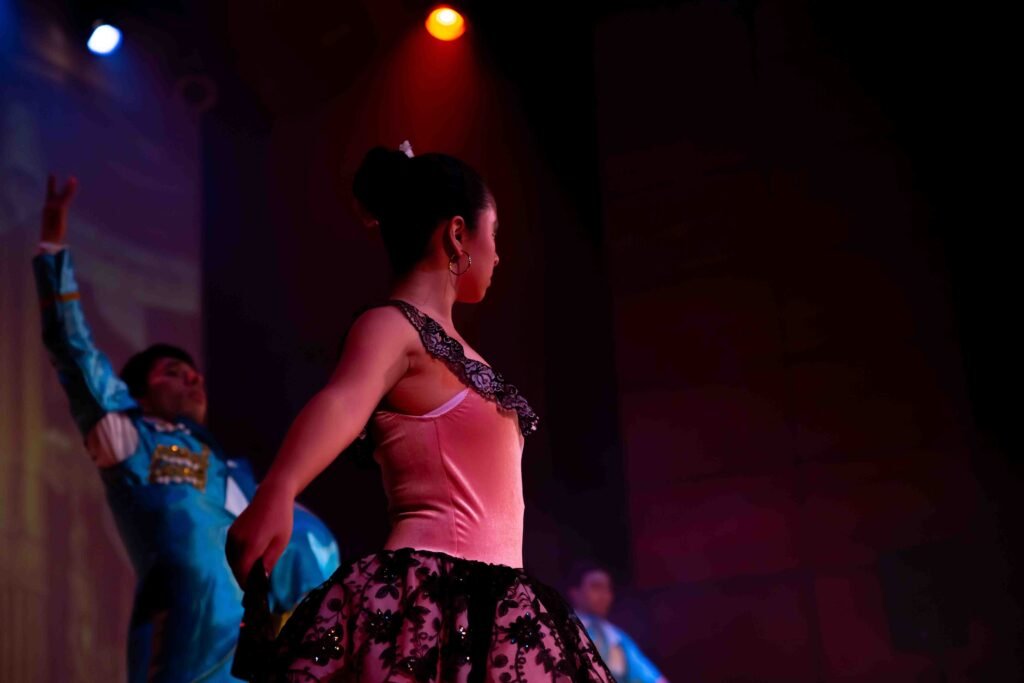 Ballet Modelia 208 1