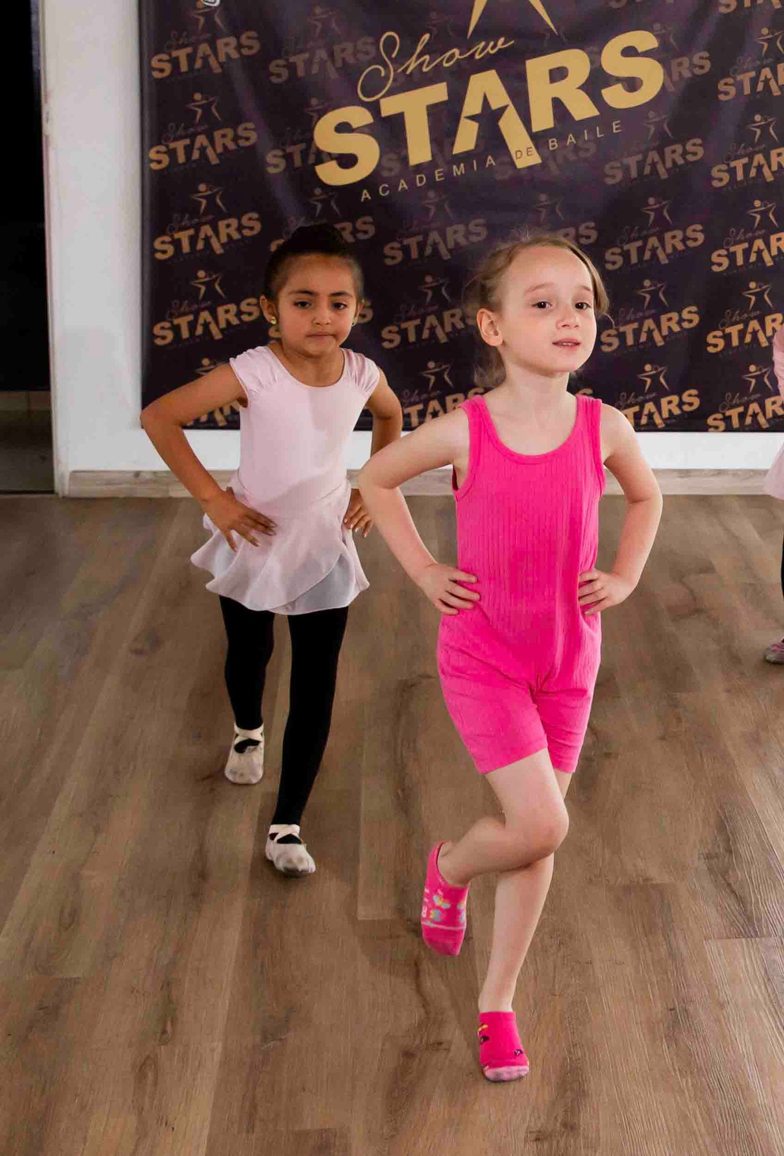 Ballet Modelia 32 2