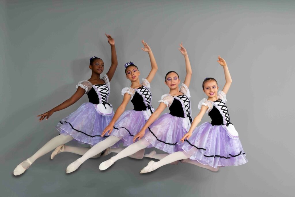 Ballet Modelia 33 1