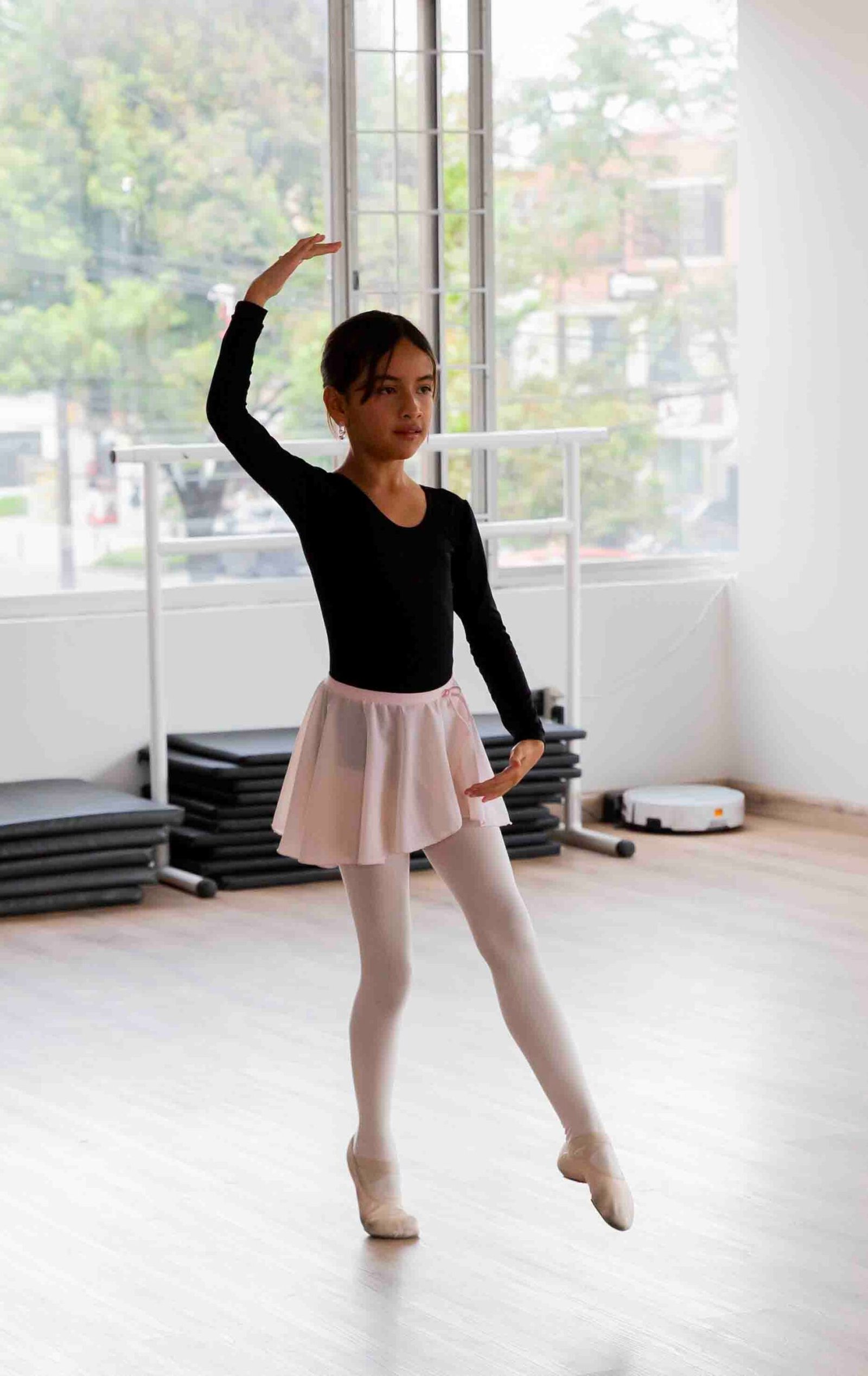 Ballet Modelia 58 1 scaled
