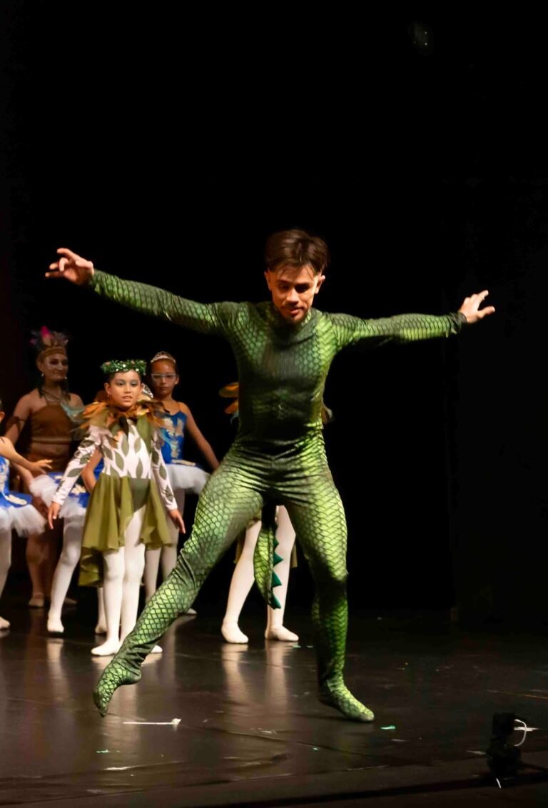 Ballet Peter Pan 318 1