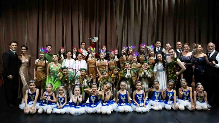 Ballet Peter Pan 326 1